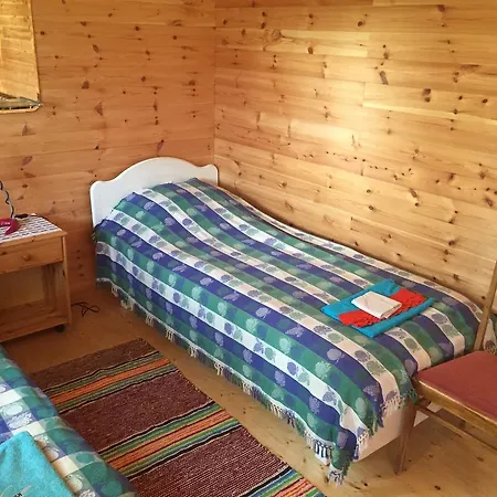 Prázdninový dům Haikaranpesa Rolli Puhkemaja Orissaare