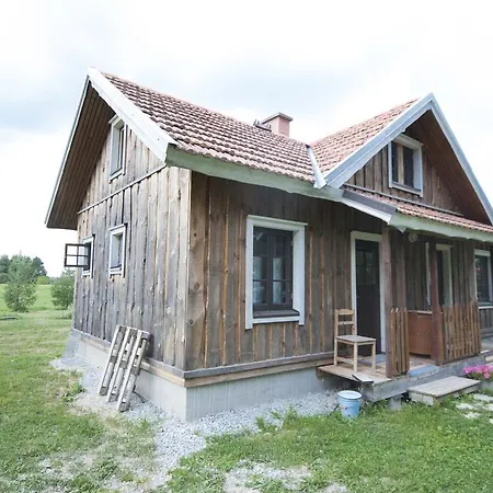 Prázdninový dům Haikaranpesa Rolli Puhkemaja